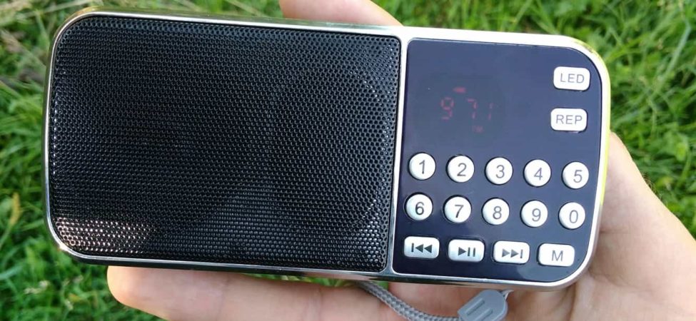 Radio portabil cu USB, microSD, AUX și preț bun